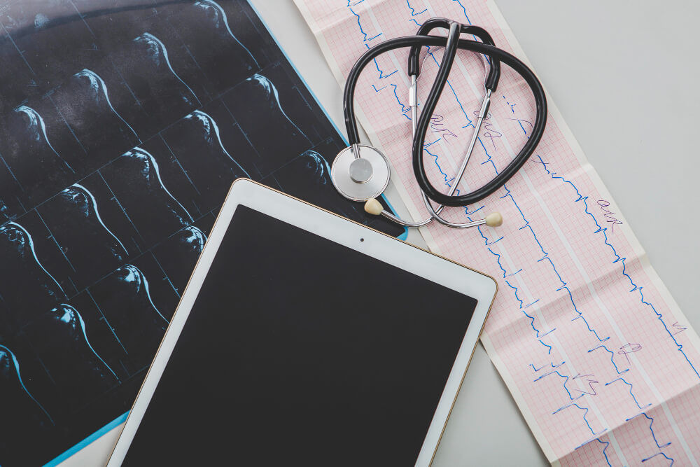 equipo-medico-cardiologia-lerma.jpg